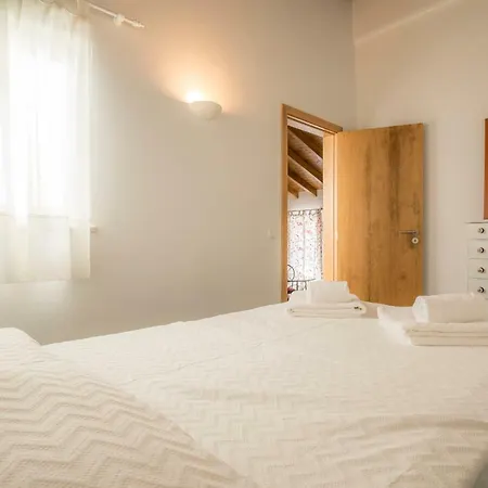 C14 - Casa Da *